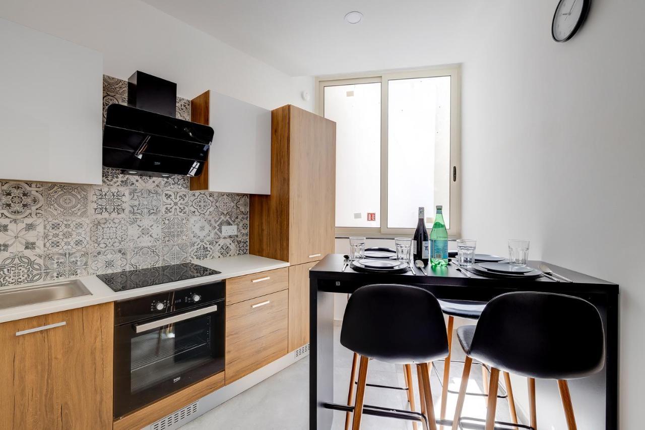 Perfect Location, Modern 2Br Apartment 슬리에마 외부 사진